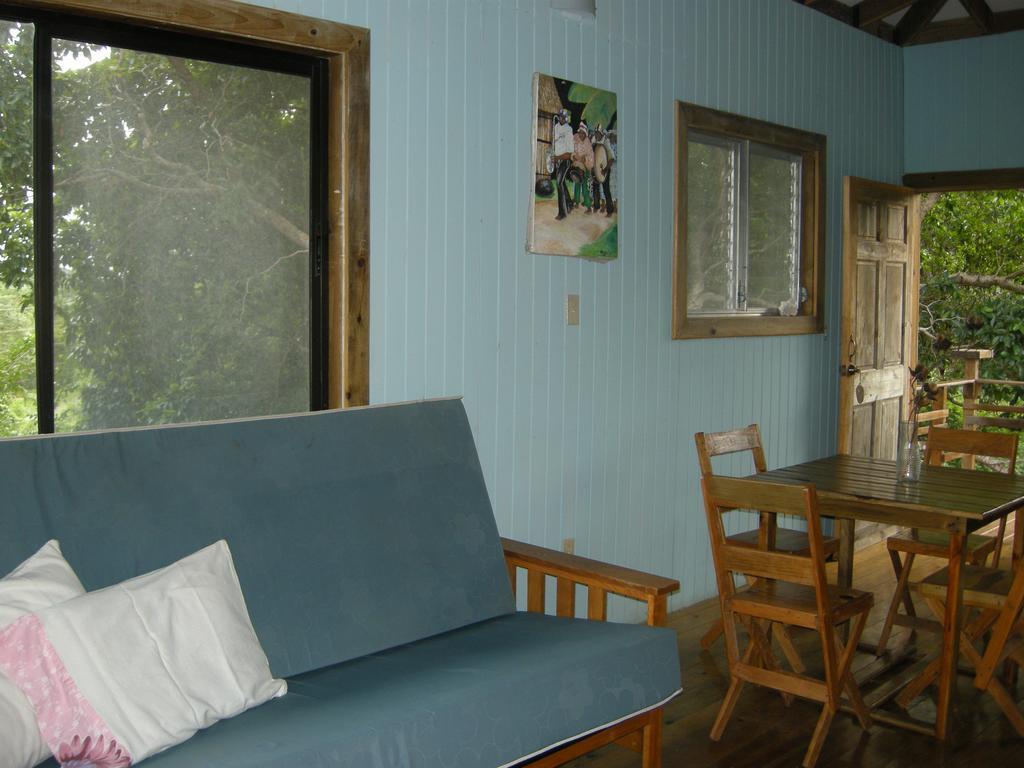 Apartments Chez Milady Útila Camera foto